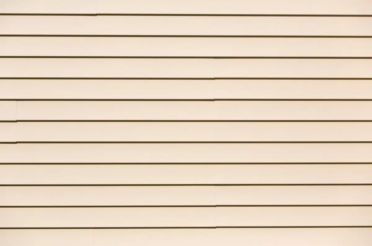 beige-vinyl-siding