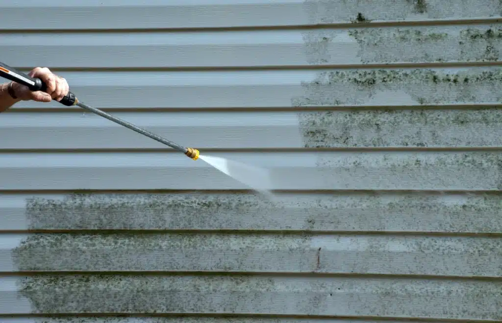 vinyl siding colors-clean siding to maintain the integrity of the material