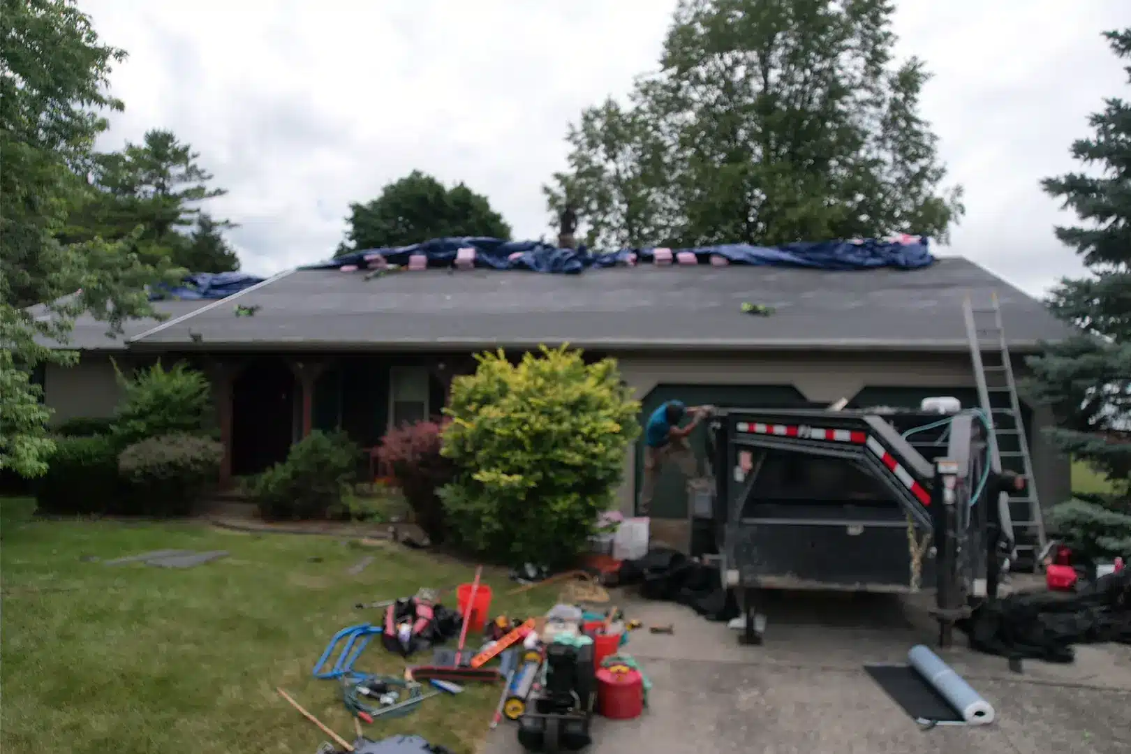 work on a roof in ada oh