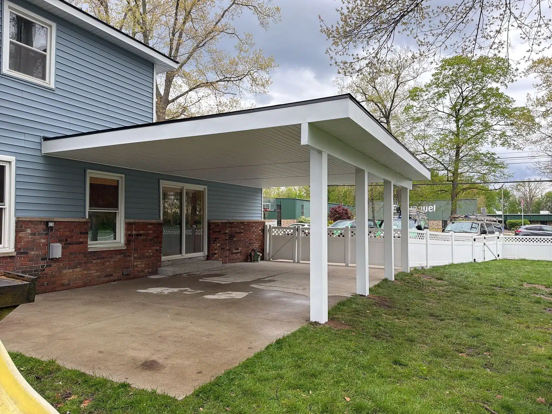 Open Porch Addition in Toledo