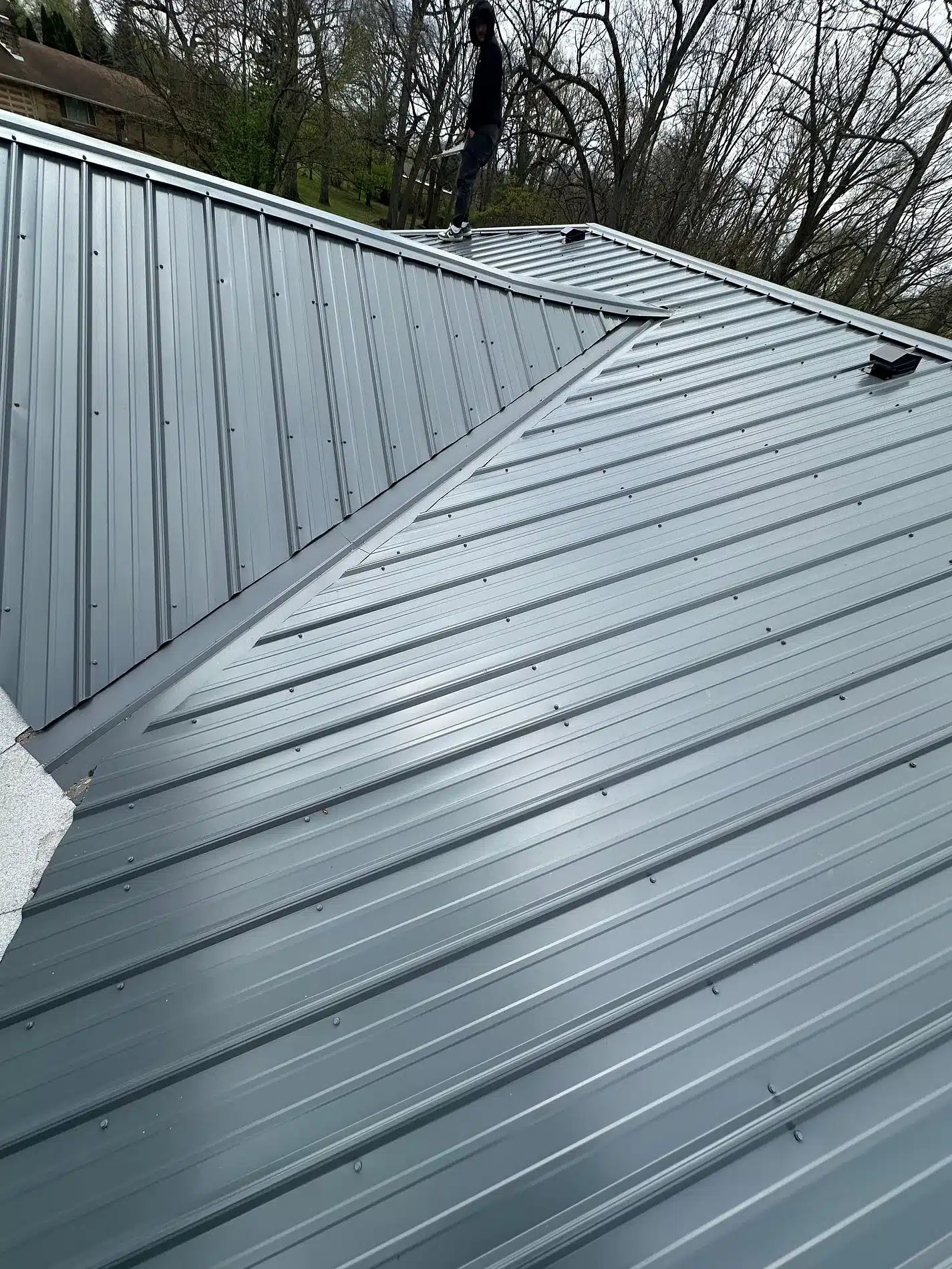 Toledo Roof Shingle to Metal