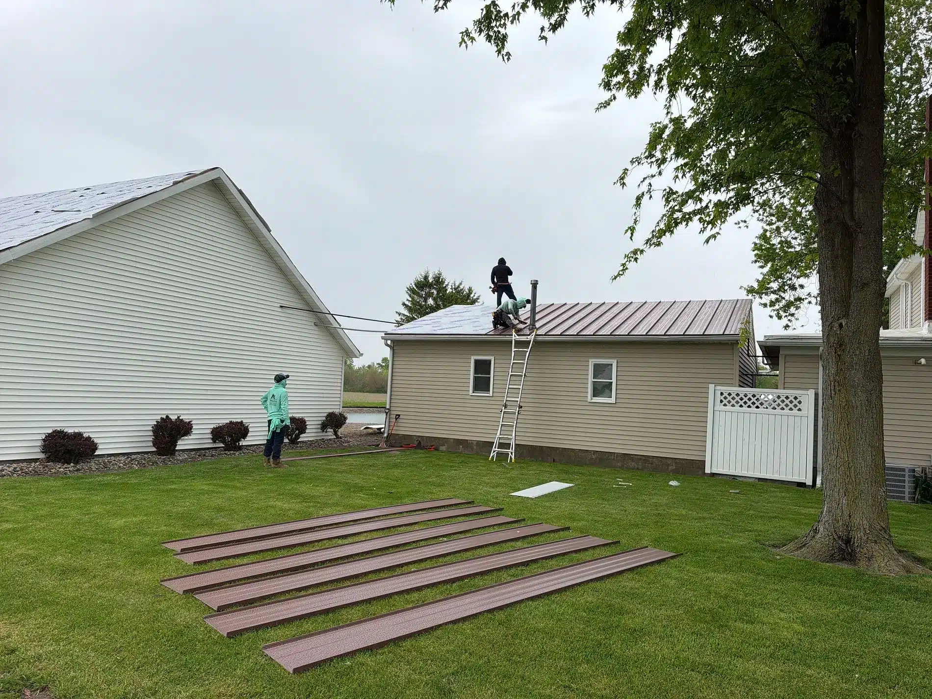 standing seam metal roof in Deshler